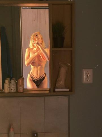 Моника фото 2